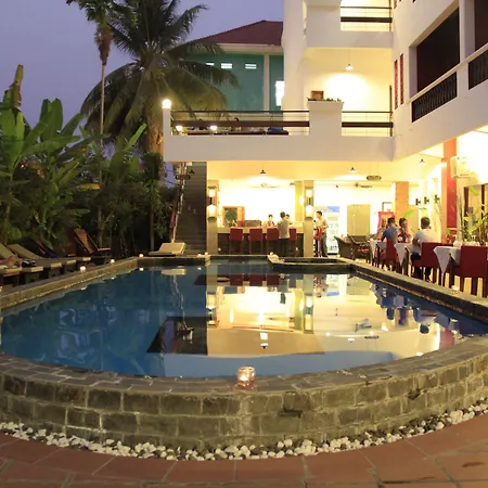 Mekong Angkor Palace Hotel