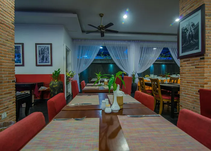 Mekong Angkor Palace 4* Siem Reap