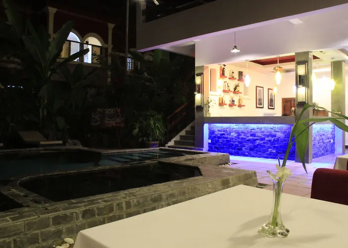 Mekong Angkor Palace Hotel Siem Reap